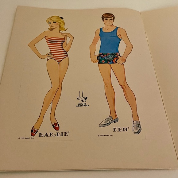 Ben and Ken paper Dolls 1970 - Picture 7 of 10